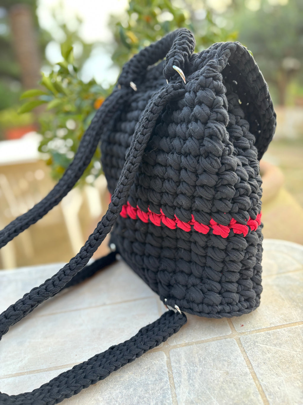 Zaino nero in fettuccia