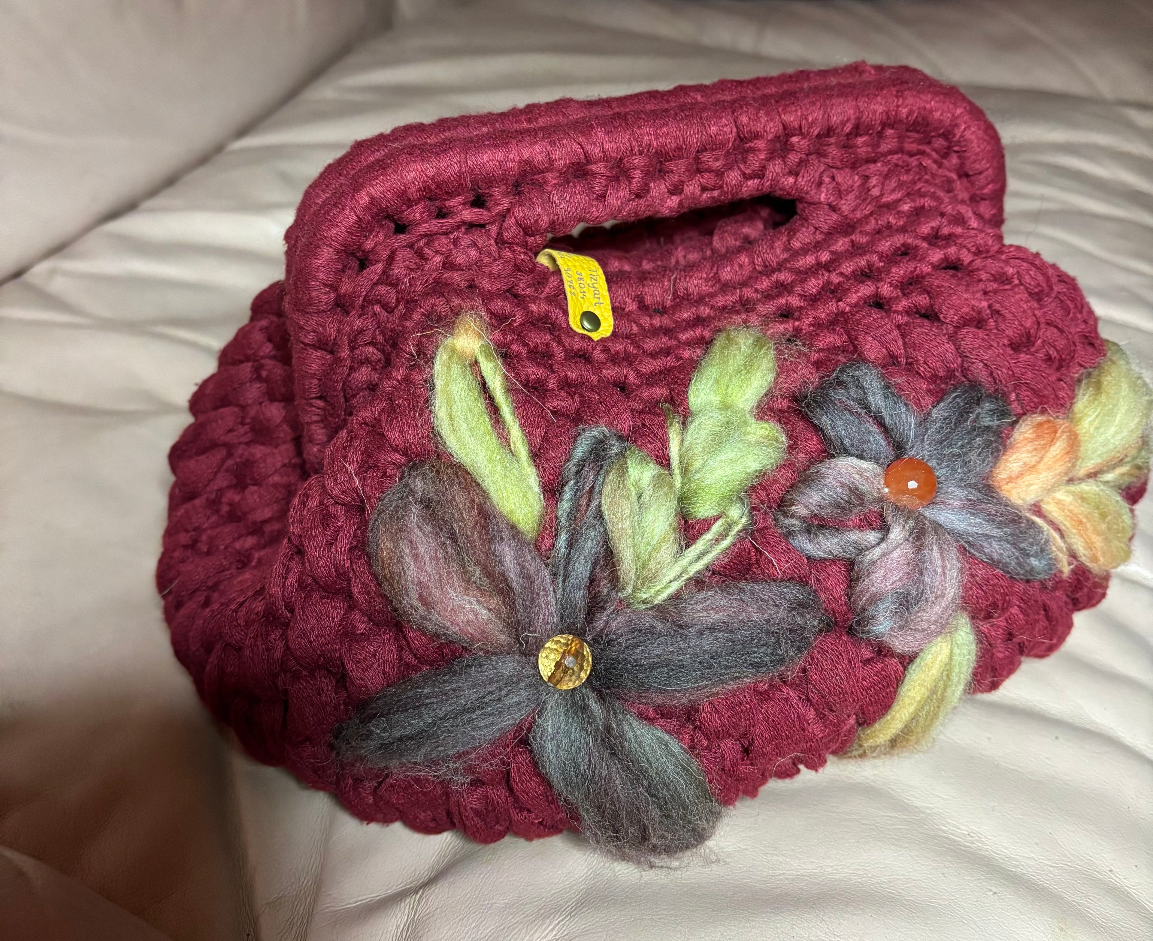Borsa Handmade in Fettuccia con Fiori in Lana