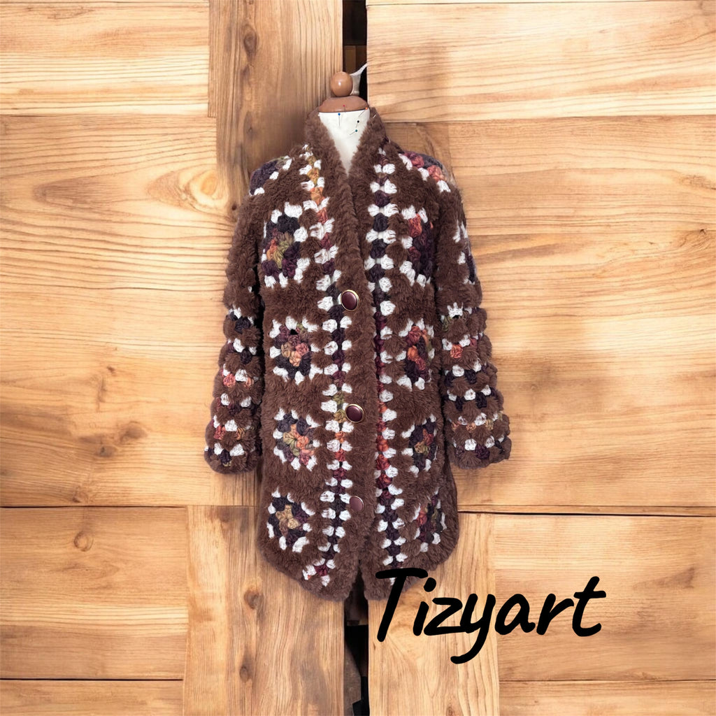 ✨ Cappotto Artigianale Granny Chic – Pezzo Unico Tizyart ✨