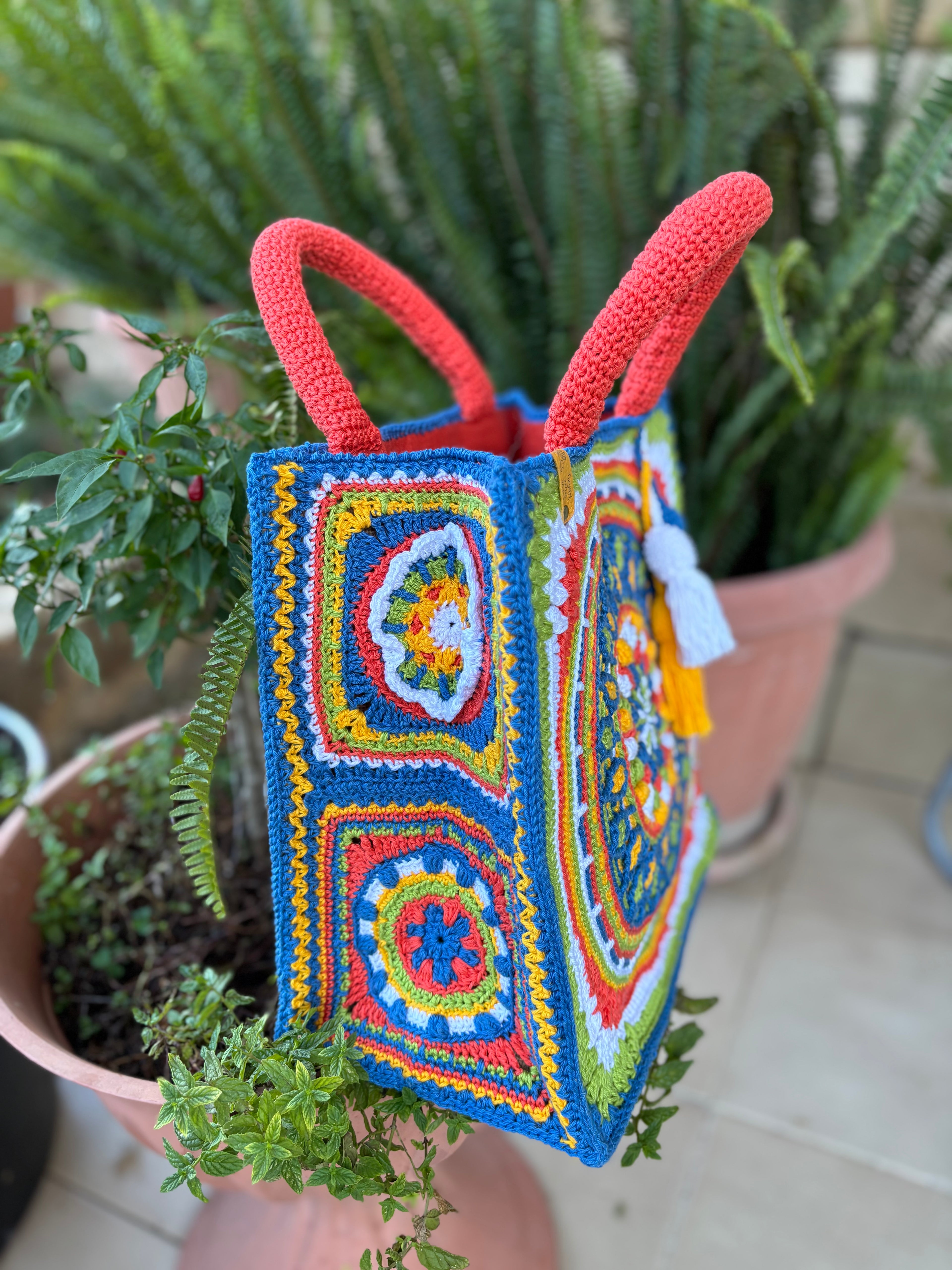 Borsa crochet “Mandala Color” Fatto a mano su commissione