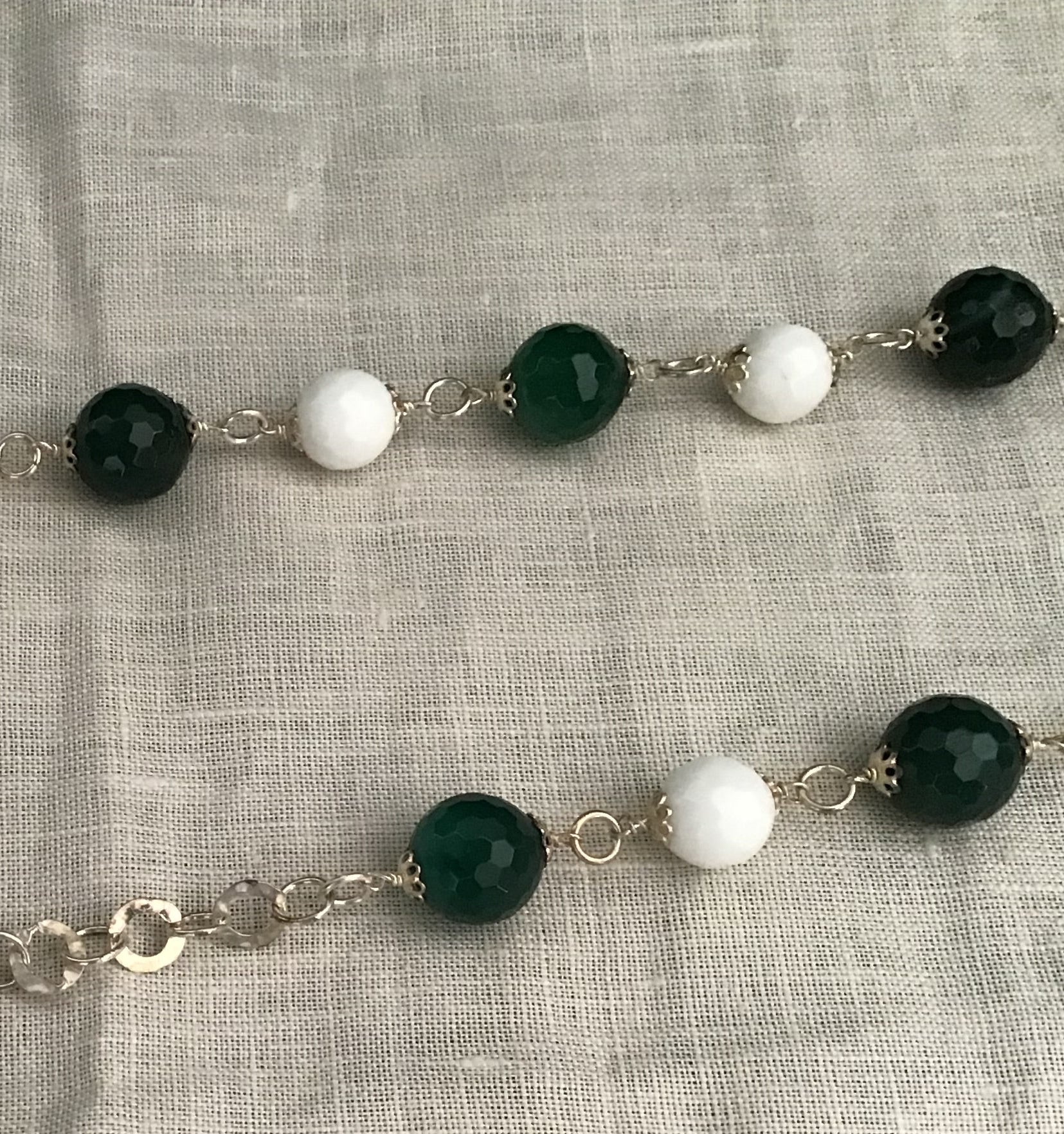 Collana in Agata bianca e verde