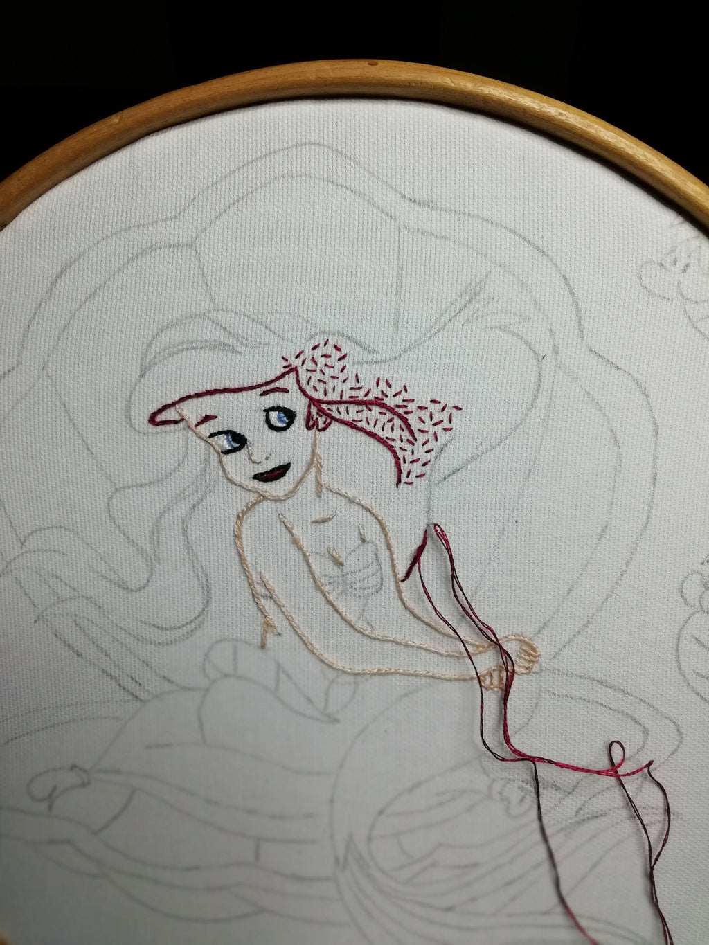 ✨ Completo culla “La Sirenetta” – Ricamato a mano da Tizyart ✨