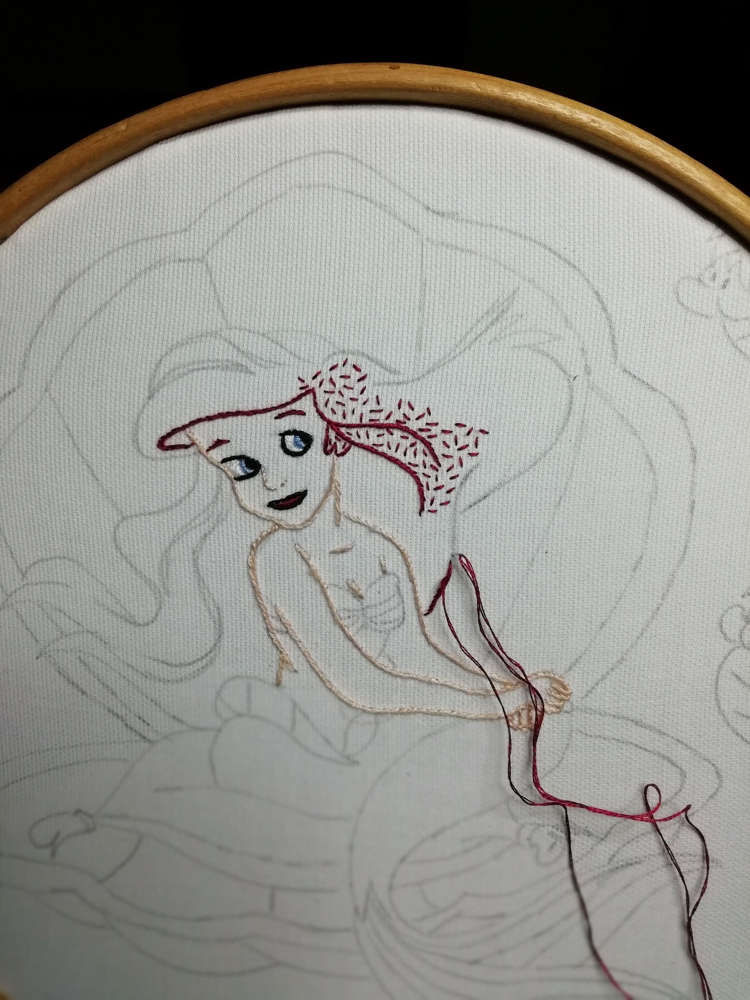 ✨ Completo culla “La Sirenetta” – Ricamato a mano da Tizyart ✨