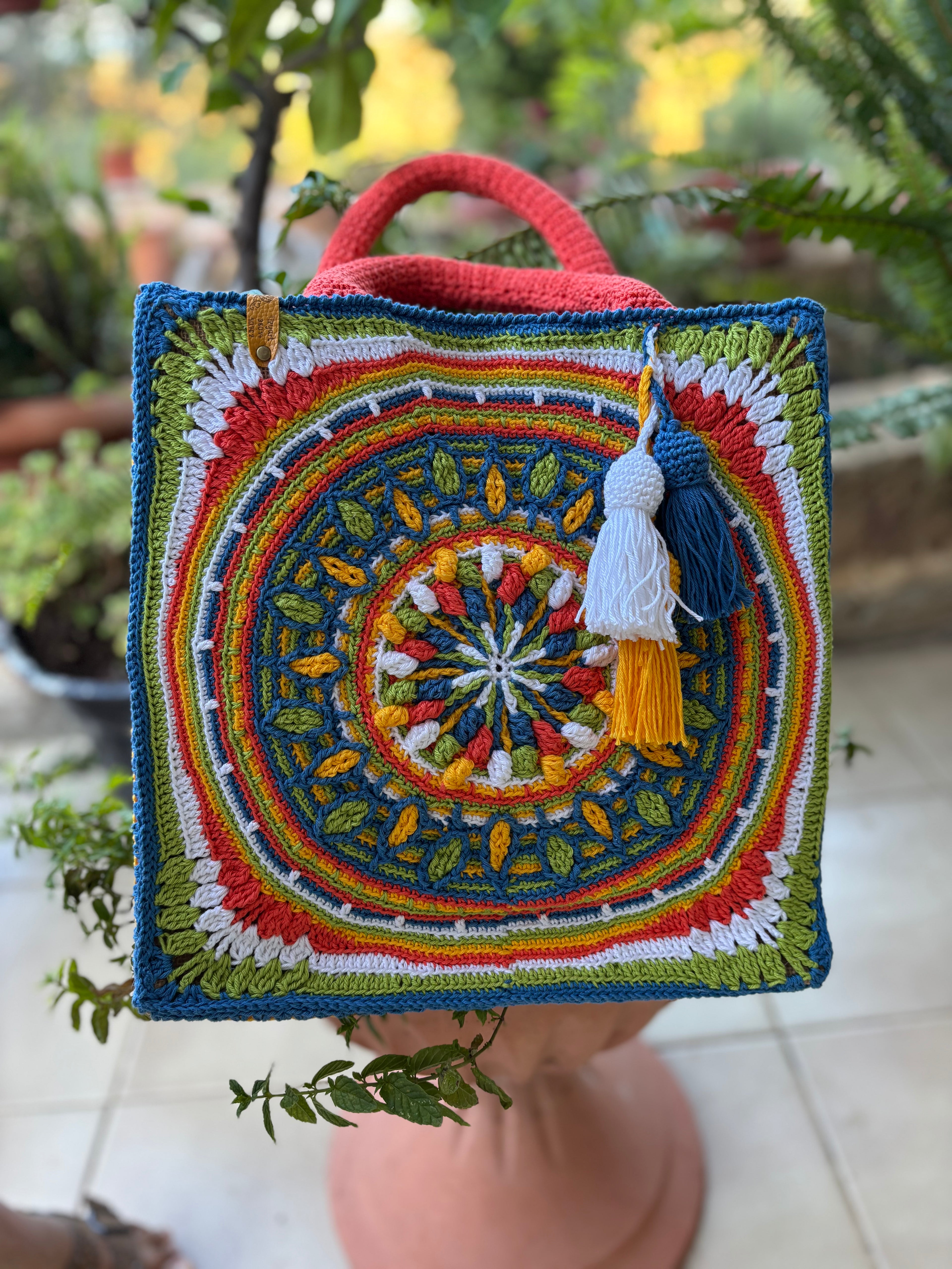 Borsa crochet “Mandala Color” Fatto a mano su commissione