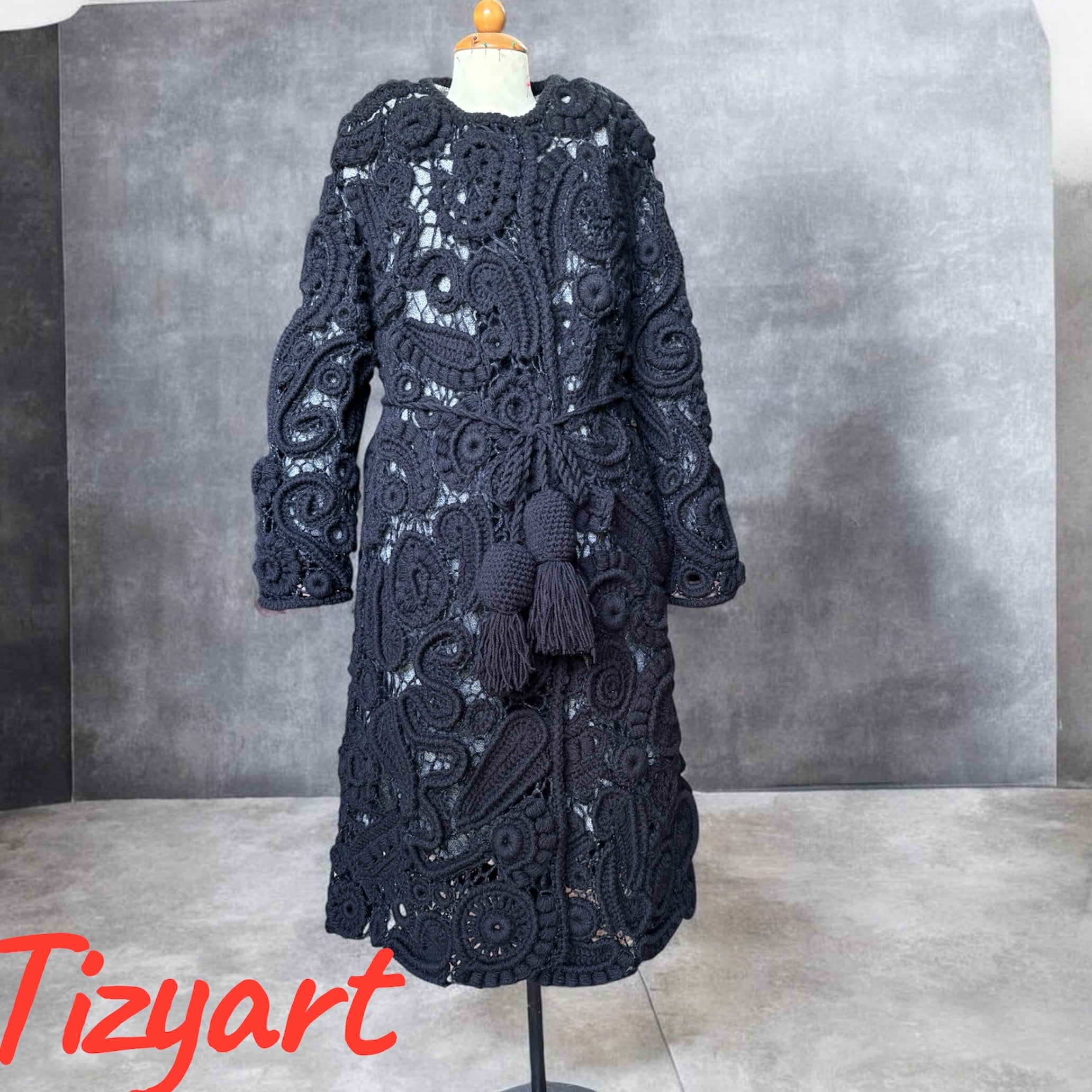 Cappotto artigianale Freeform – pezzo unico Tizyart